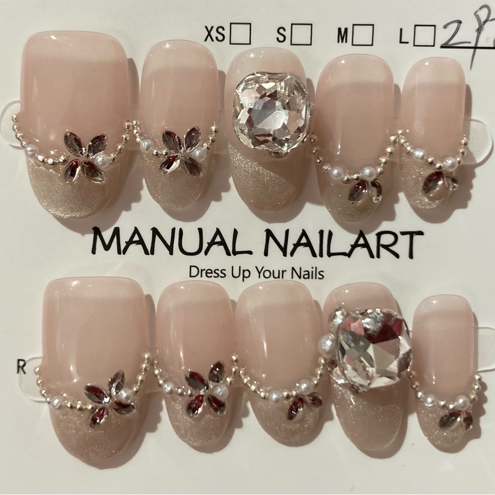 [S] 10Pcs Handmade Wearable Press on Nails Full Cover French Short Silver Jewels